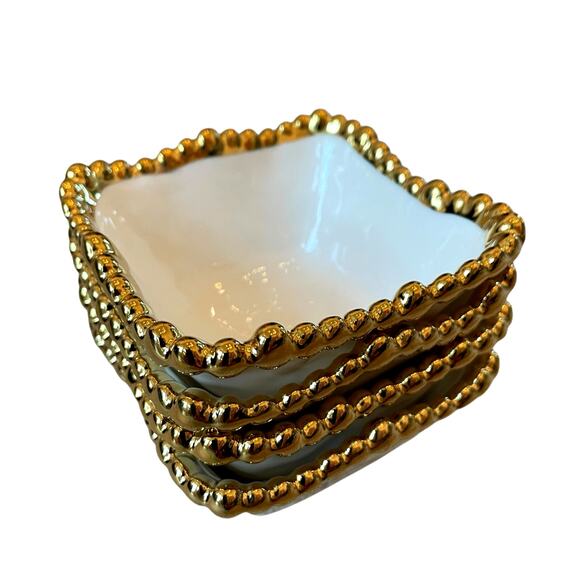 Perla White Porcelain Tidbit Bowls with Gold Beaded Edge 4in Square Set of 4 NEW - Picture 7 of 16